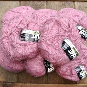 Vintage Bernat Cloudspun Yarn Ashes of Roses Wool Mohair Acrylic 50g x8